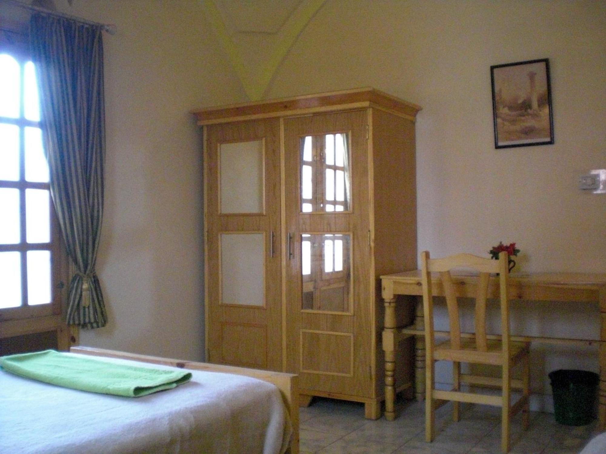 El Fayrouz Hotel Luxor Eksteriør billede